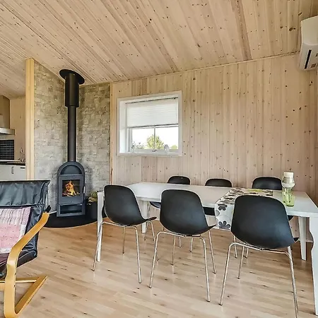 Two-bedroom Holiday In * Skjern